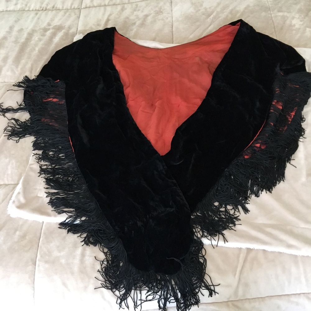 Vintage velvet fringe shawl